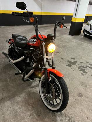 HARLEY-DAVIDSON SPORTSTER XL 883 HARLEY-DAVIDSON SPORTSTER XL 883
